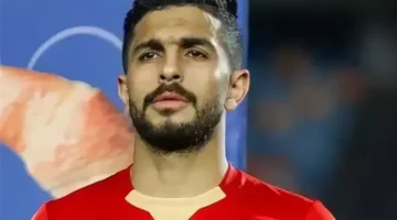 نهاية الرحلة.. أيمن أشرف نجم النادي الأهلي يعلن اعتزال كرة القدم نهائيًا